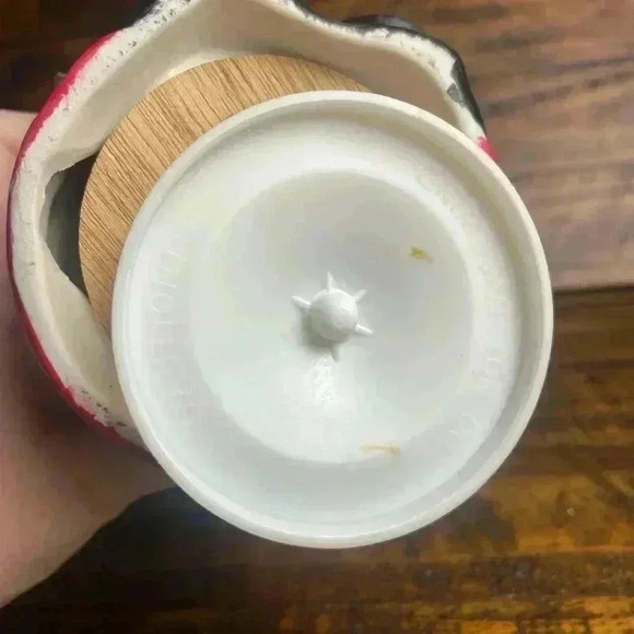 Vintage Ceramic Wind-Up Musical Santa Claus Rotates Winking Santa - Picture 6 of 9